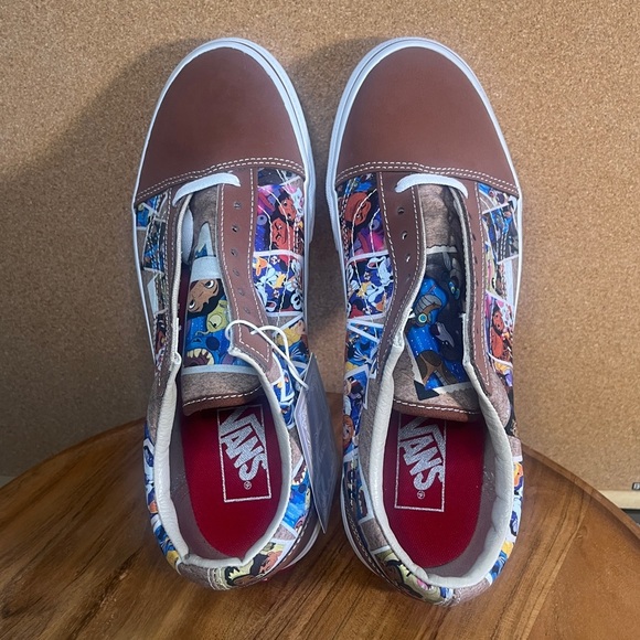 Vans
Old skool
Disney
'scrapbook' - Picture 11 of 14